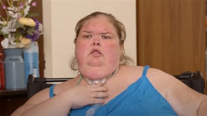 ‘1000-Lb. Sisters’ Star Tammy Slaton Wears Jeans and Shows Weight Loss – Hollywood Life