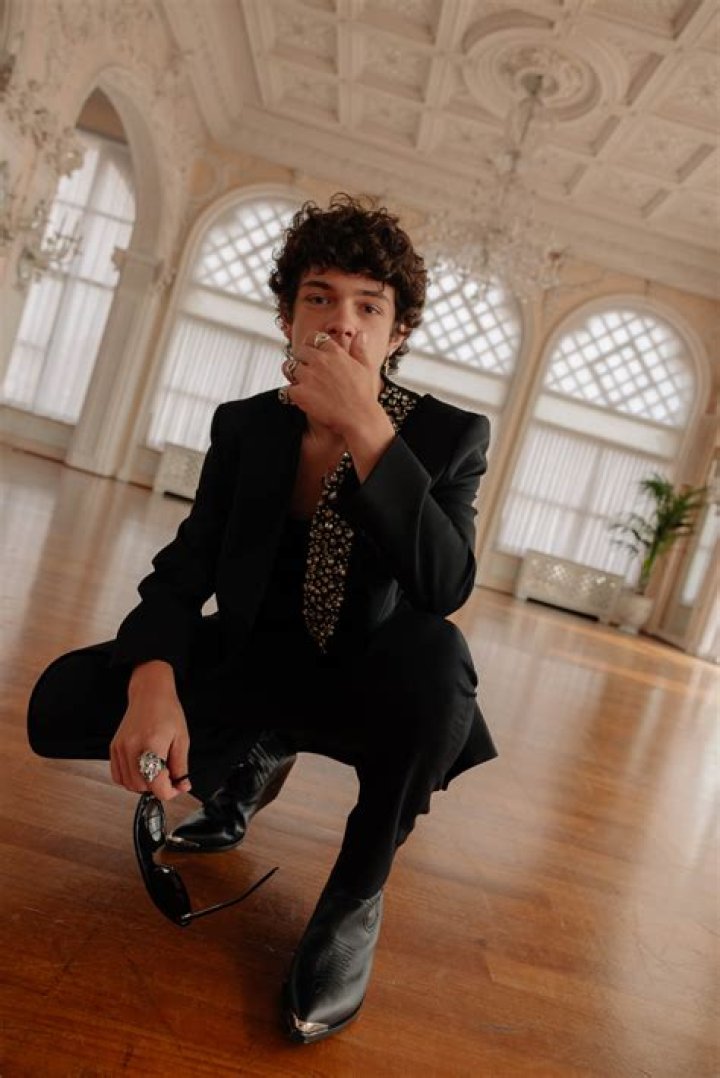 Alessandro Coli Can’t Wait To Make You Dance To His Brand Of Soulful Pop: ‘2021 Will Be My Year’