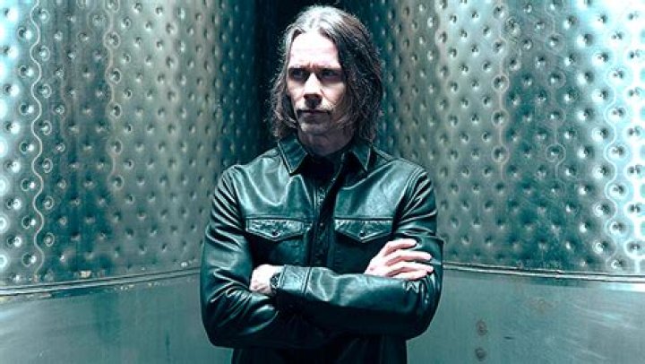 Alter Bridge’s Myles Kennedy On Putting The Riff Into ‘Pawns & Kings’ – Hollywood Life