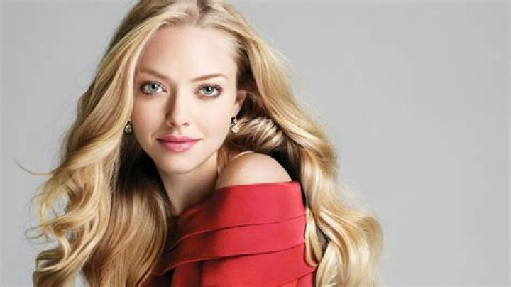 Amanda Seyfried – Hollywood Life