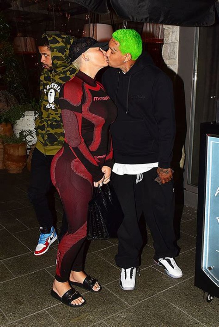 Amber Rose & Boyfriend Alexander Edwards Passionately Kiss During Romantic Evening Out