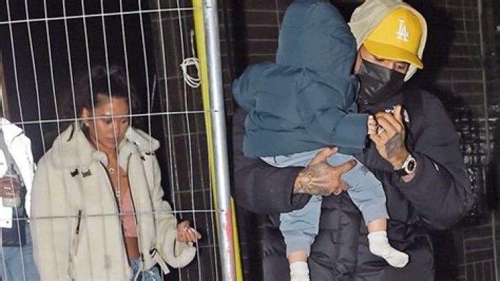 Aeko Brown, 1, Plays In The Bathtub With A Rubber Duck & Smiles In New Pic From Mom Ammika