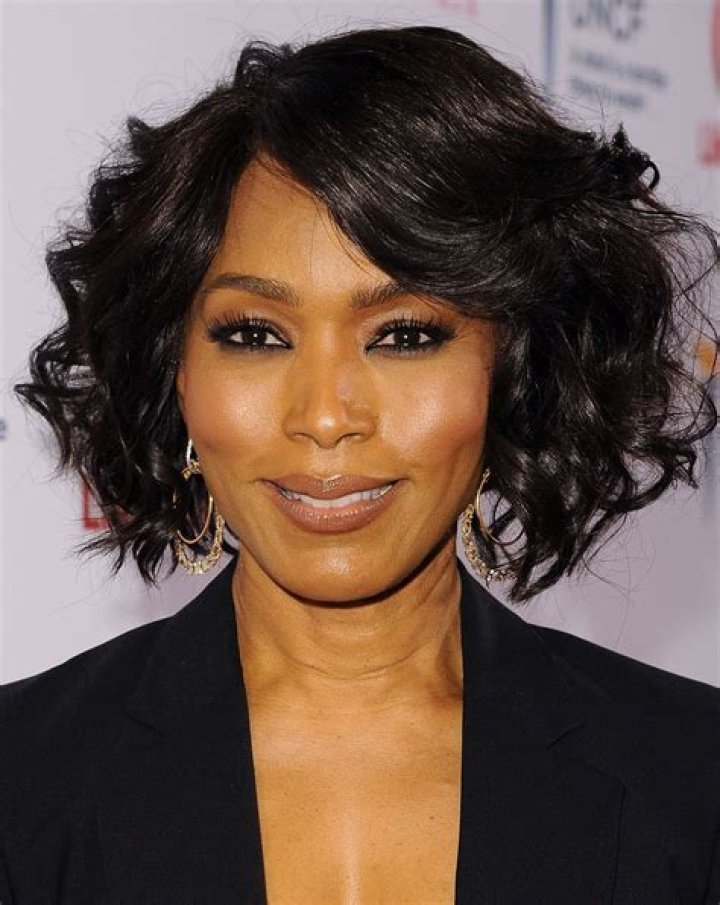 Angela Bassett Celebrity Profile – Hollywood Life