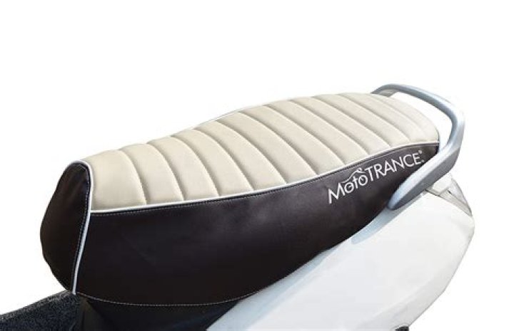 Top Bike Seat Covers of 2024 – Reviews by Hollywood Life – Hollywood Life