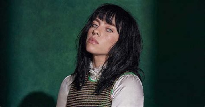 Billie Eilish Fires Back After Haters Claim She’s In Her ‘Flop Era’ & ‘Sucks Now’ – Watch