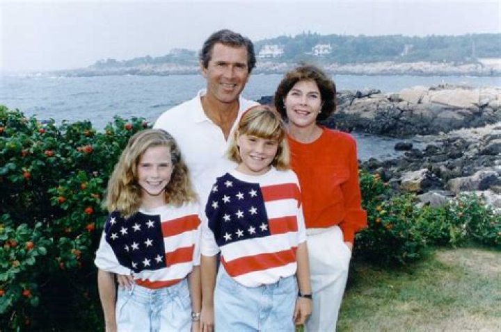 The Reason For Their Split – Hollywood Life