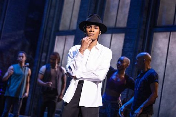 Blanket Jackson Attends Broadway Show With Siblings Paris & Prince – Hollywood Life