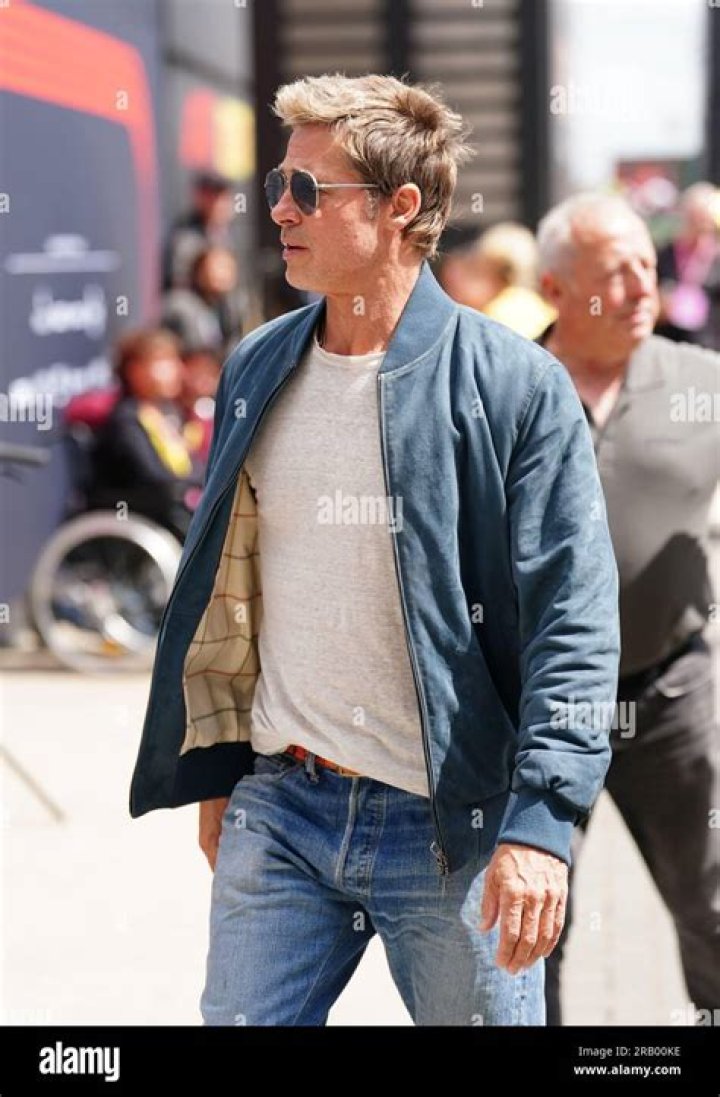 Brad Pitt In Denim At Grand Prix In Austin: Photos – Hollywood Life