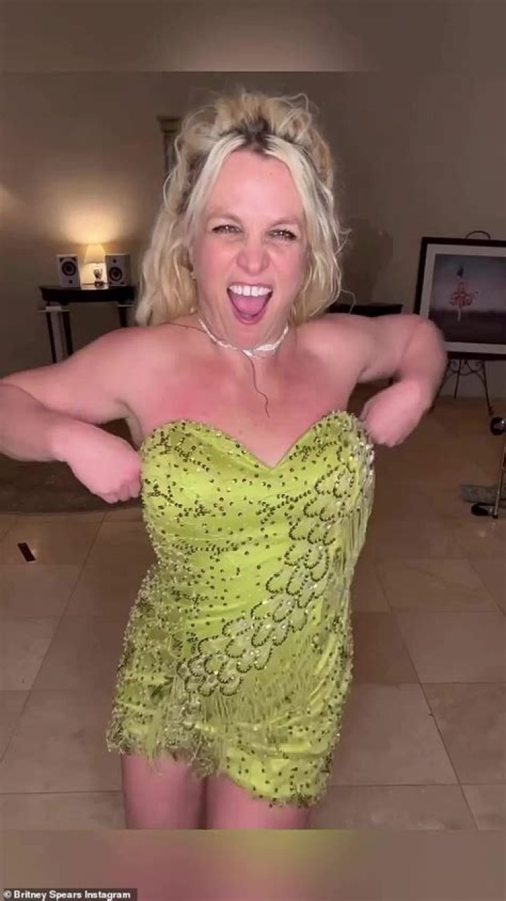 Britney Spears Rocks White & Green Mini Dresses In New Videos – Hollywood Life