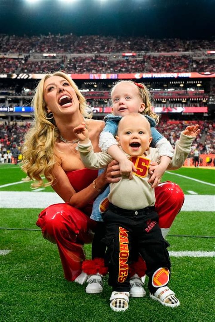 Brittany Matthews Takes Daughter, 1, On The Football Field For 1st Time To Visit Patrick Mahomes: Photos