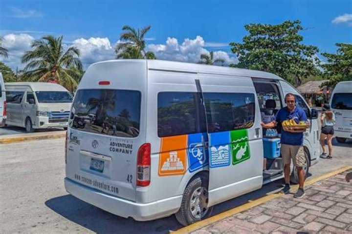 Cancun Airport Transportation: A First-Class Journey to Paradise