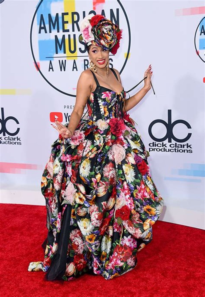 Cardi B Begs Fans For Advice On How To Clear Up Her Acne — See Pic