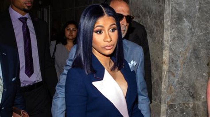 Cardi B Faces 8 Years In Prison For Strip Club Fight — Lawyer Speaks – Hollywood Life