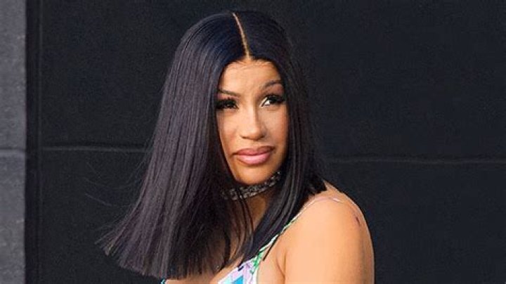 Cardi B Wants A ‘Tummy Tuck’ 9 Months After Birthing Son: Watch – Hollywood Life