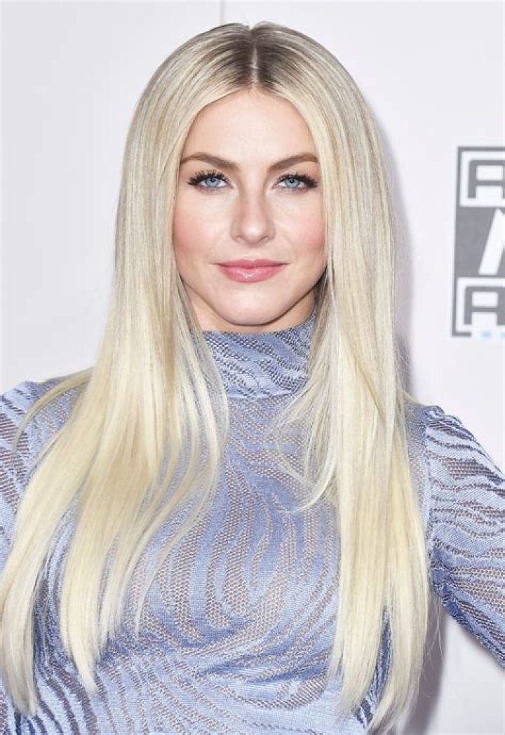 Celebrities With Icy Blonde Hair – Pics Of Stars Who Went Platinum – Hollywood Life