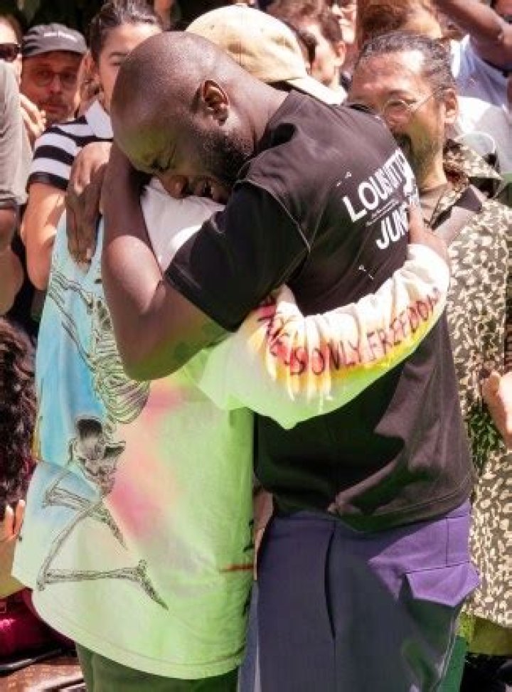 Hailey Baldwin, Gigi Hadid & More Stars Pay Tribute To Designer Virgil Abloh After His Death
