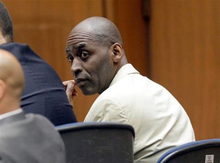 Celebs Accused Of Murder & Stars Who Were Convicted: Photos – Hollywood Life