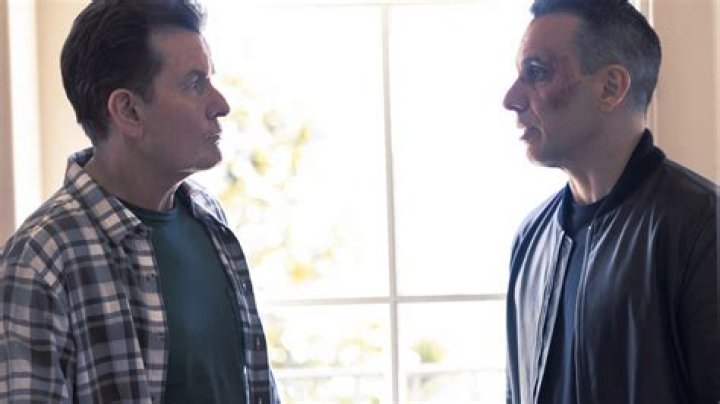 Charlie Sheen To CBS: 'We're At War — Apologize While Licking My Feet!'