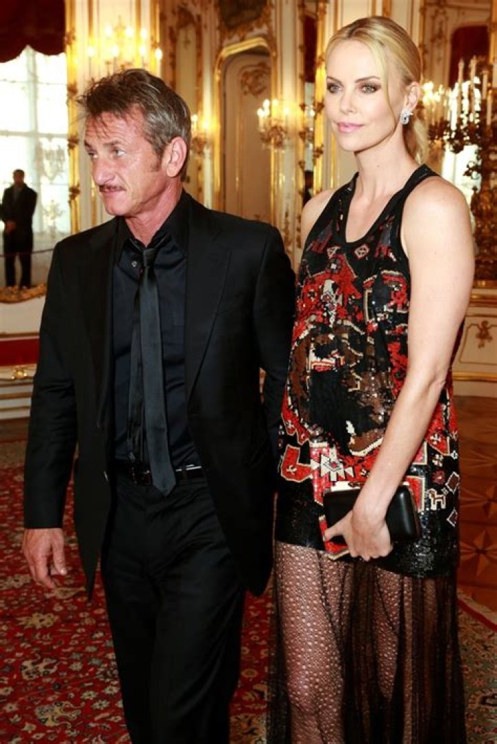 Charlize Theron & Sean Penn Relationship Timeline — Photos – Hollywood Life