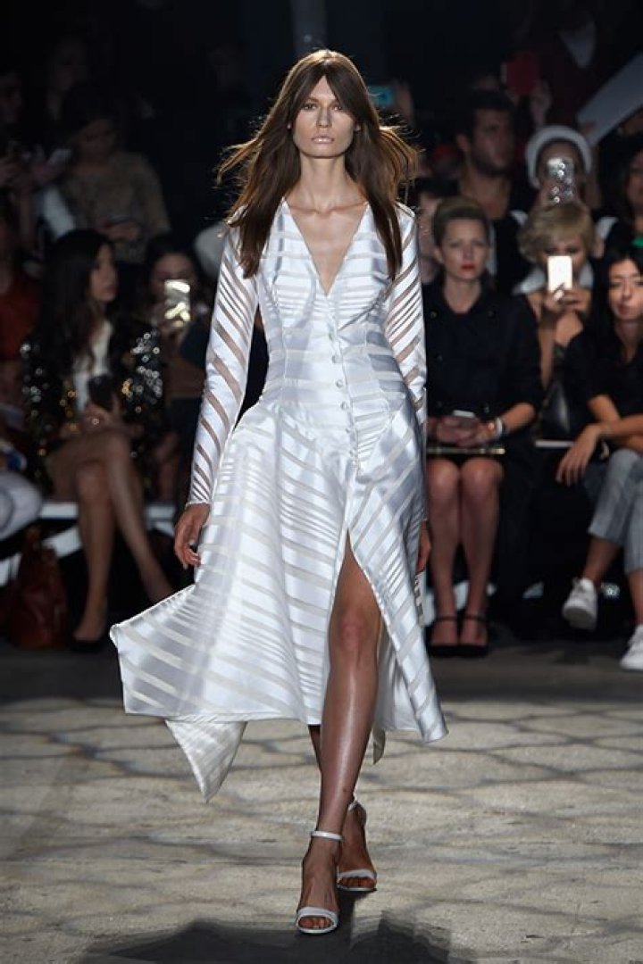 Christian Siriano — Fashion Week PICS Of Spring 2016 Collection At NYFW