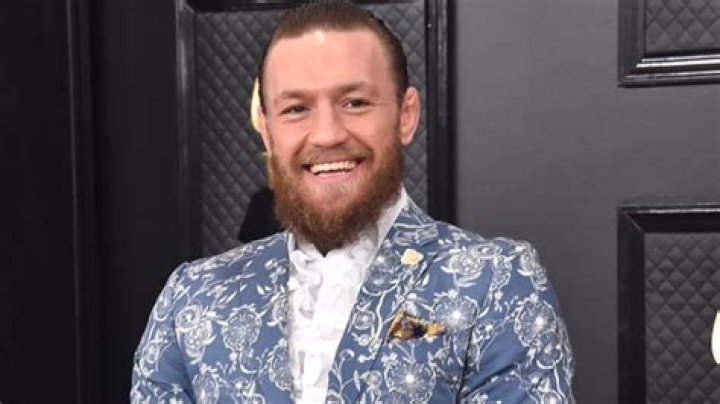 Conor McGregor & Dee Devlin Engaged — Boxer Proposes On Her 32nd Birthday: See Gigantic Ring