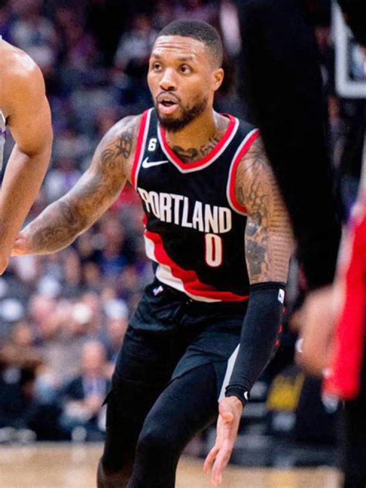 Damian Lillard Aims To Be ‘The Ultimate Example’ In The NBA Amid Free Agency (Exclusive)