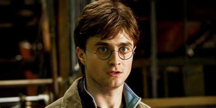 Daniel Radcliffe Reacts to ‘Harry Potter’ Star Michael Gambon’s Death – Hollywood Life