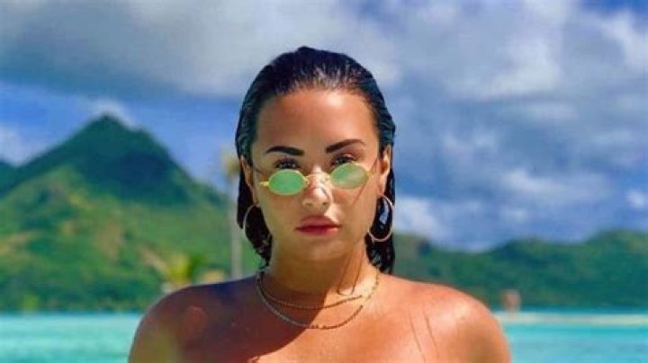 Demi Lovato Is Proud Of Her Unedited Cellulite Bikini Pic: Exclusive – Hollywood Life