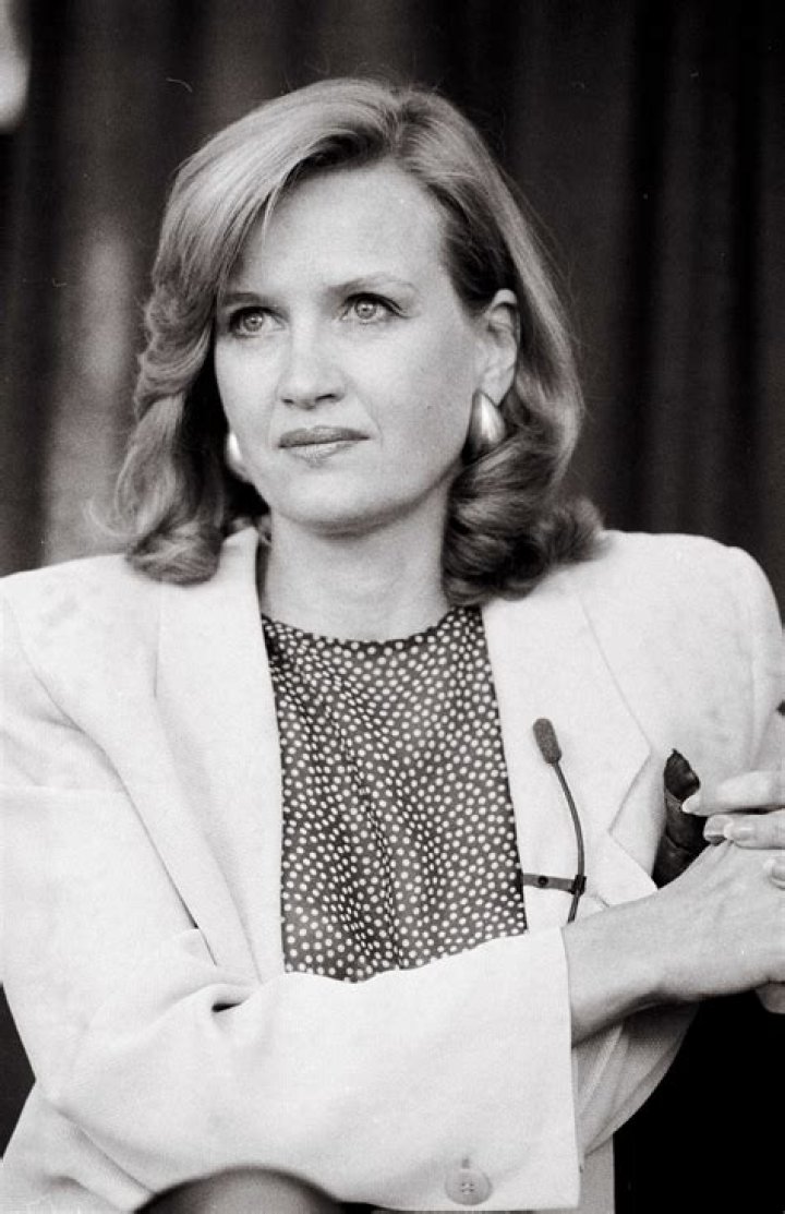 Diane Sawyer Young: Photos – Hollywood Life