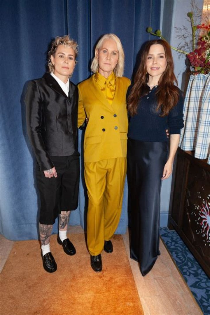 Did Ashlyn Harris Cheat on Ali Krieger? Statement Amid Divorce – Hollywood Life