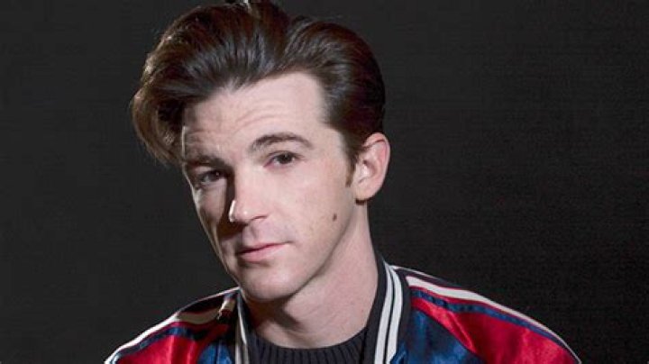 Drake Bell Brings Back Totally Kyle For ‘Wipe It Down’ Challenge – Hollywood Life