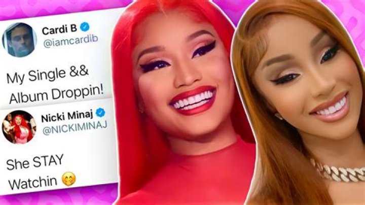 Drake Caught Looking At Photo Of Nicki Minaj & Meek Mill Together? See Video