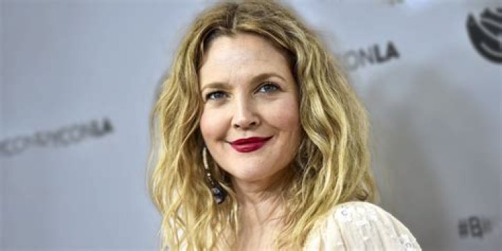 ‘I Know Myself’ – Hollywood Life