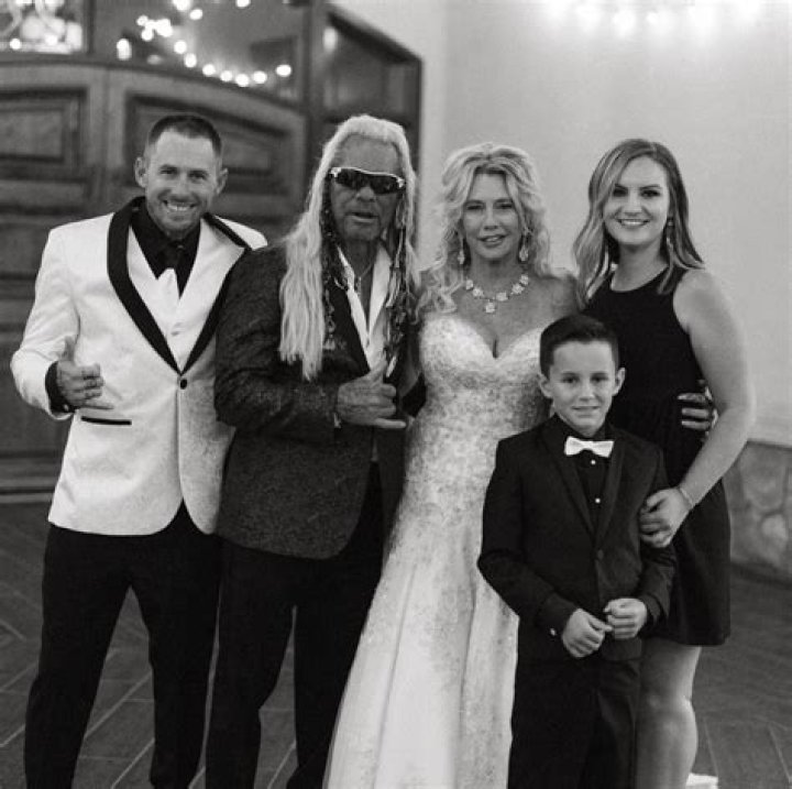 Duane ‘Dog’ Chapman’s Reaction To Daughters Negative Feelings About Moon – Hollywood Life