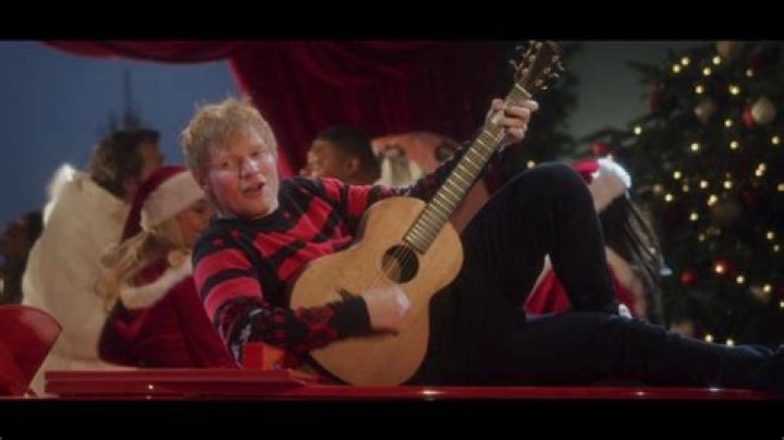 Ed Sheeran & Elton John Wish You A ‘Merry Christmas’ In Their New Song – Hollywood Life