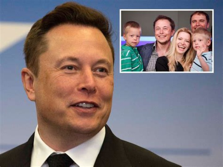Elon Musk’s Child Legally Drops Star’s Last Name & Changes Gender To Female: Court Docs