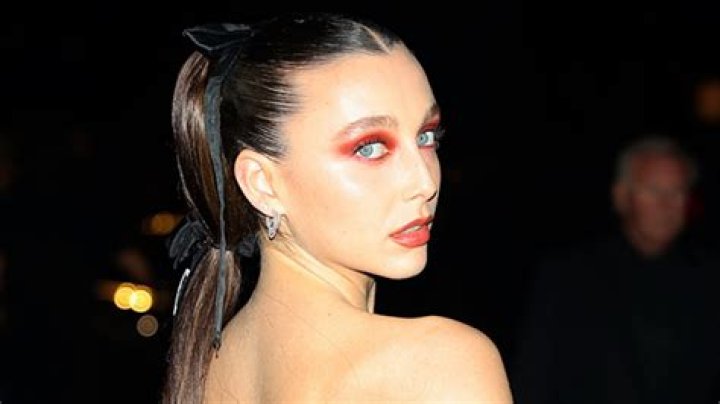 Emma Chamberlain Loves This Serum for Extra Exfoliation & Glow