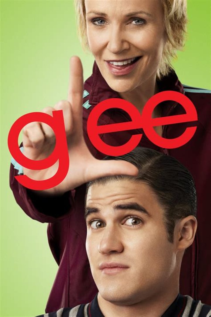 'Glee' Recap — Sam Reveals A Huge Secret & Sue Sylvester Becomes A Muckraker!