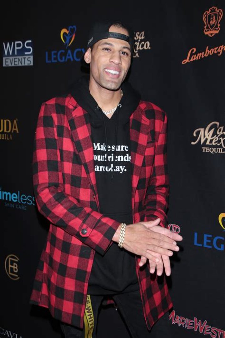 Grant Kemp Celebrity Profile – Hollywood Life