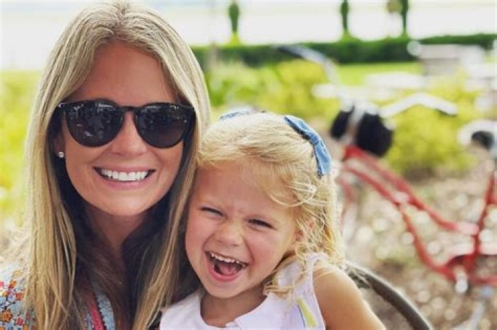 Hair In Humidity — Frizz Free Tips From Southern Charm’s Cameran – Hollywood Life