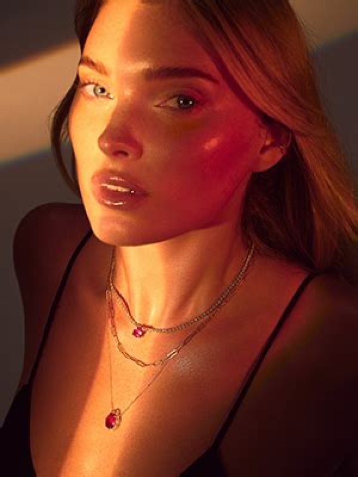 Hottest Celebrity Pics This Week Of Jan. 31-Feb. 6: Elsa Hosk & More