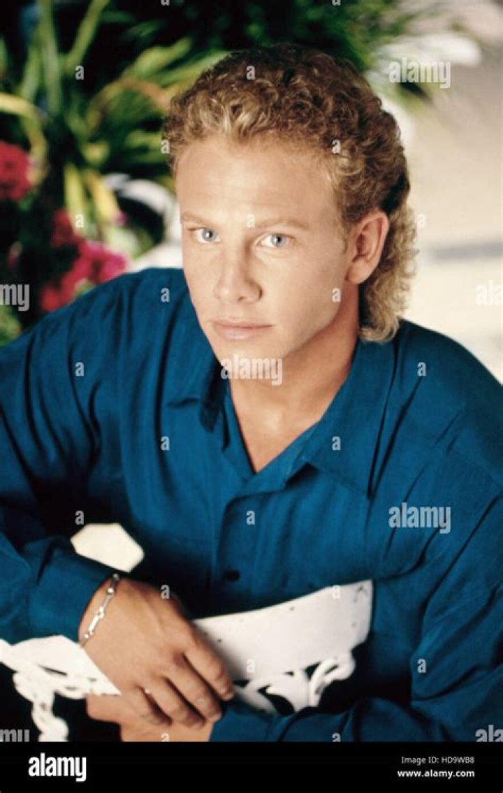 Ian Ziering – Hollywood Life