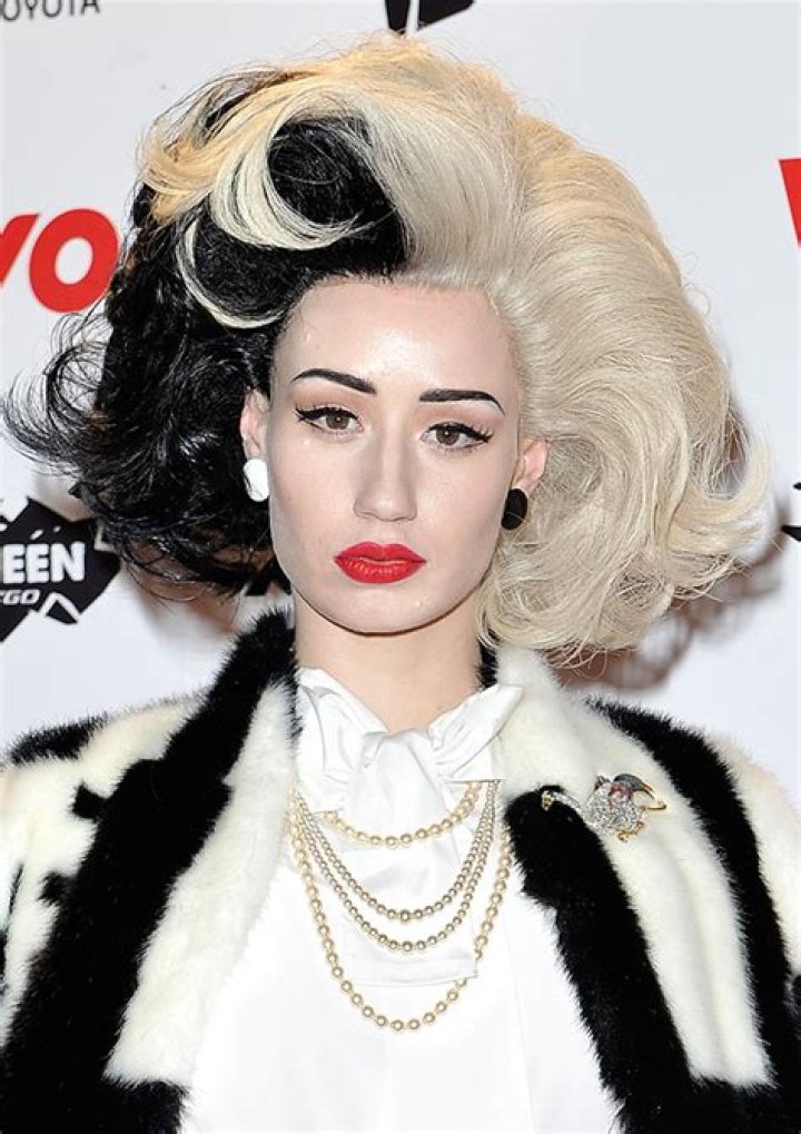 [PICS] Iggy Azalea’s Cruella de Vil Halloween Costume — Get Her Exact Look – Hollywood Life