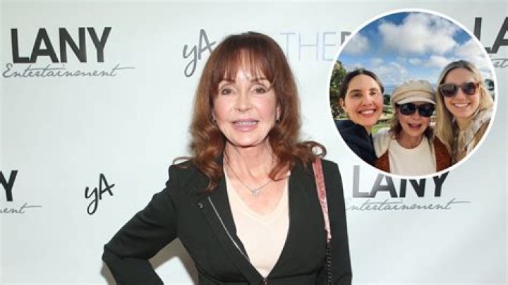 All About The Late Soap Star’s 2 Daughters – Hollywood Life