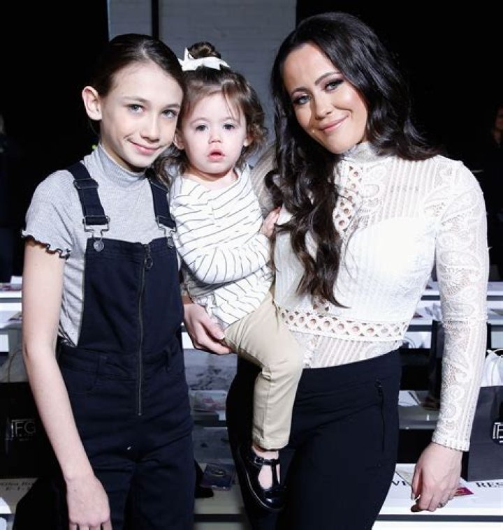 Jenelle Evans’ Daughter, Ensley, 5, Looks Identical To Mom In Adorable School Photo