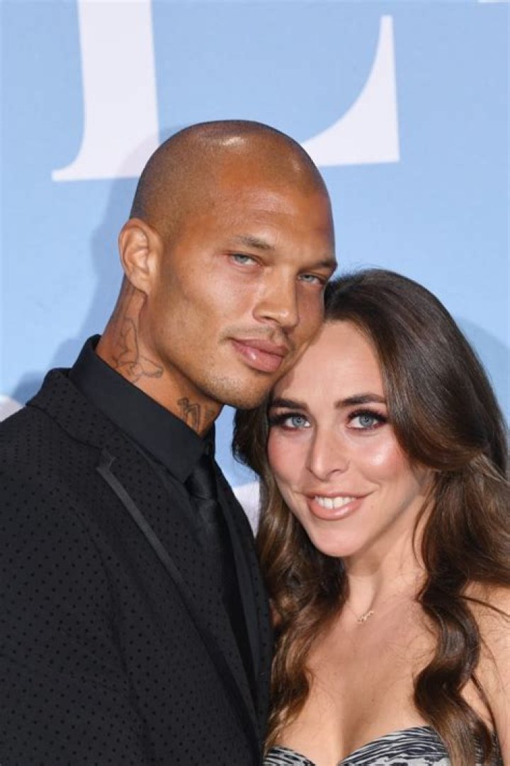 Jeremy Meeks’ Wife Melissa Says They Had Sex After He Met Chloe Green – Hollywood Life