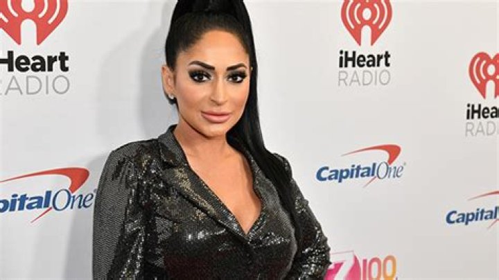 ‘Jersey Shore’s Angelina Pivarnick Shows Off Butt Lift Results: Pic – Hollywood Life
