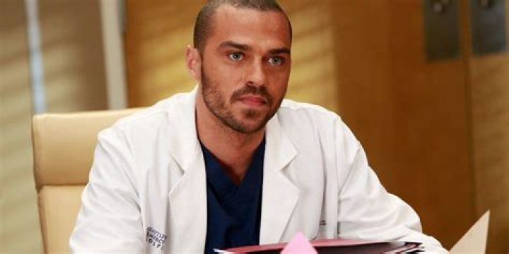Jesse Williams Discusses Future Of Grey’s Anatomy Without Ellen Pompeo – Hollywood Life
