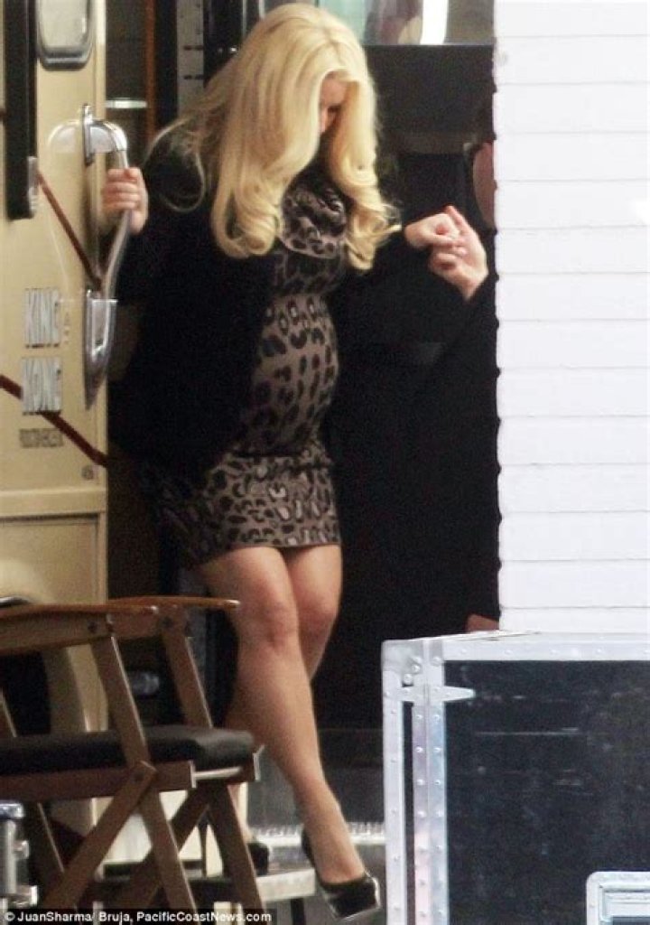 Jessica Simpson Stuns In Leopard Print Dress For Sexy Date Night With Husband Eric Johnson