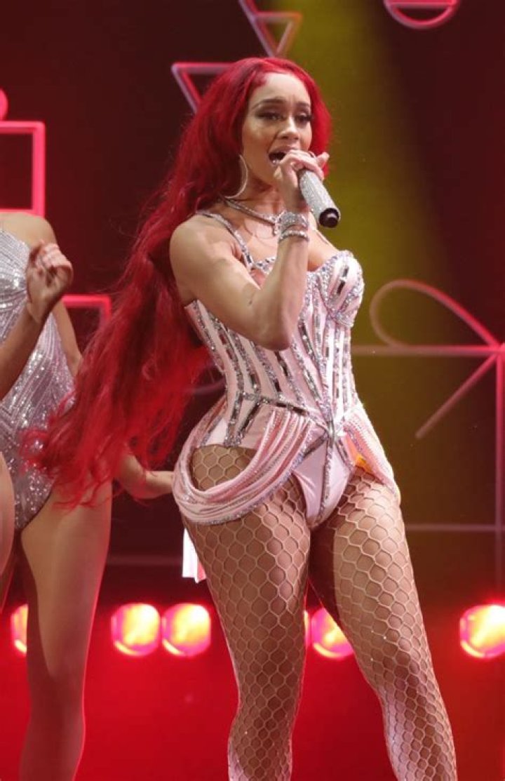 Saweetie, Doja Cat & More Stars Perform At Jingle Ball 2021 — Photos